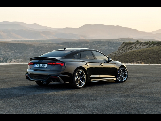 Audi RS 5 Sportback with competition plus package [2022] 002