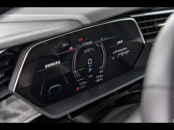 Audi e-tron S Sportback [2022] 006