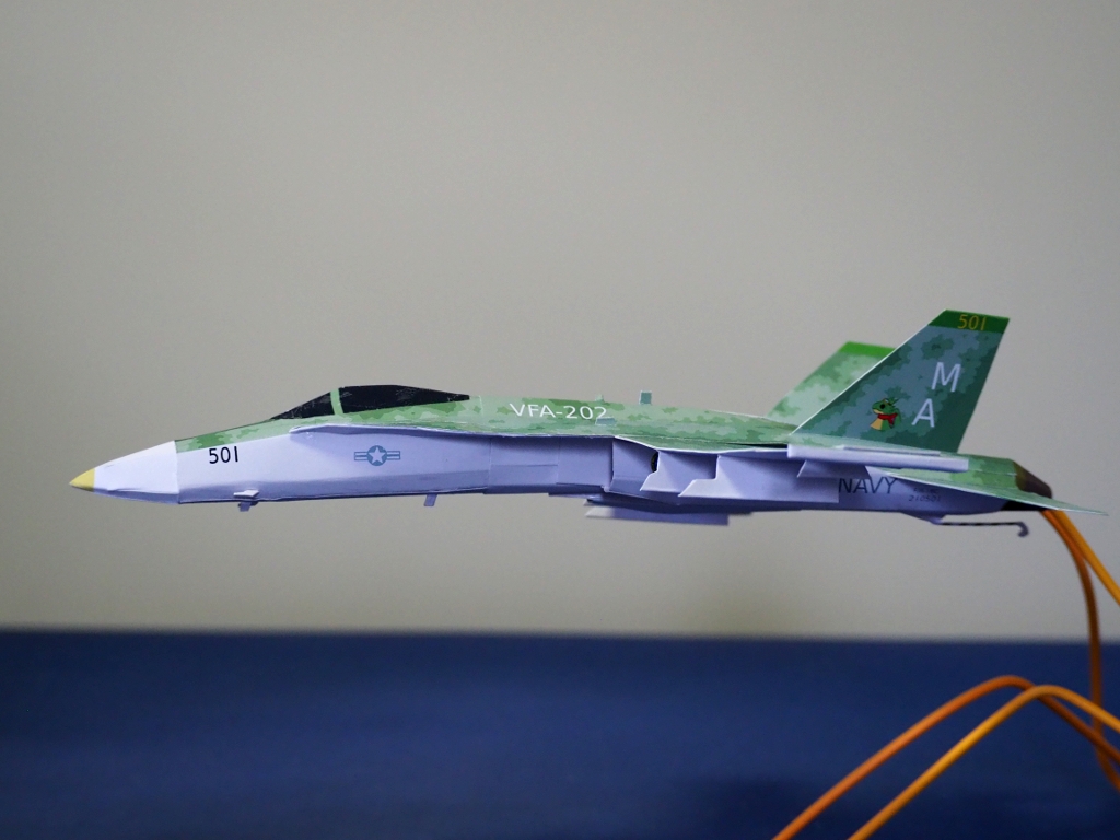 FA-18_Hornet_Ver103_side.jpg