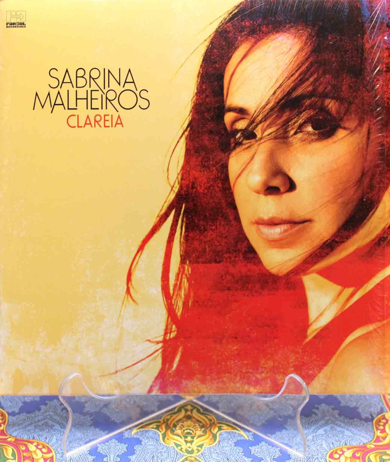 Sabrina Malheiros Clareia 01