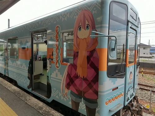 yurucamp-train220.jpg