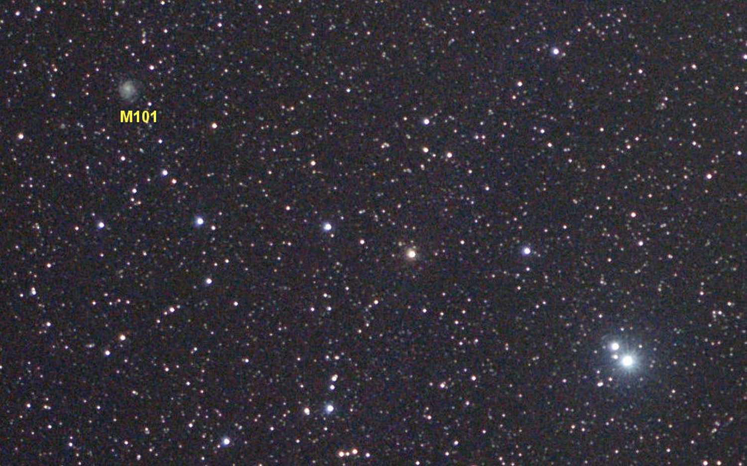 北斗七星M101辺りのクローズアップ
