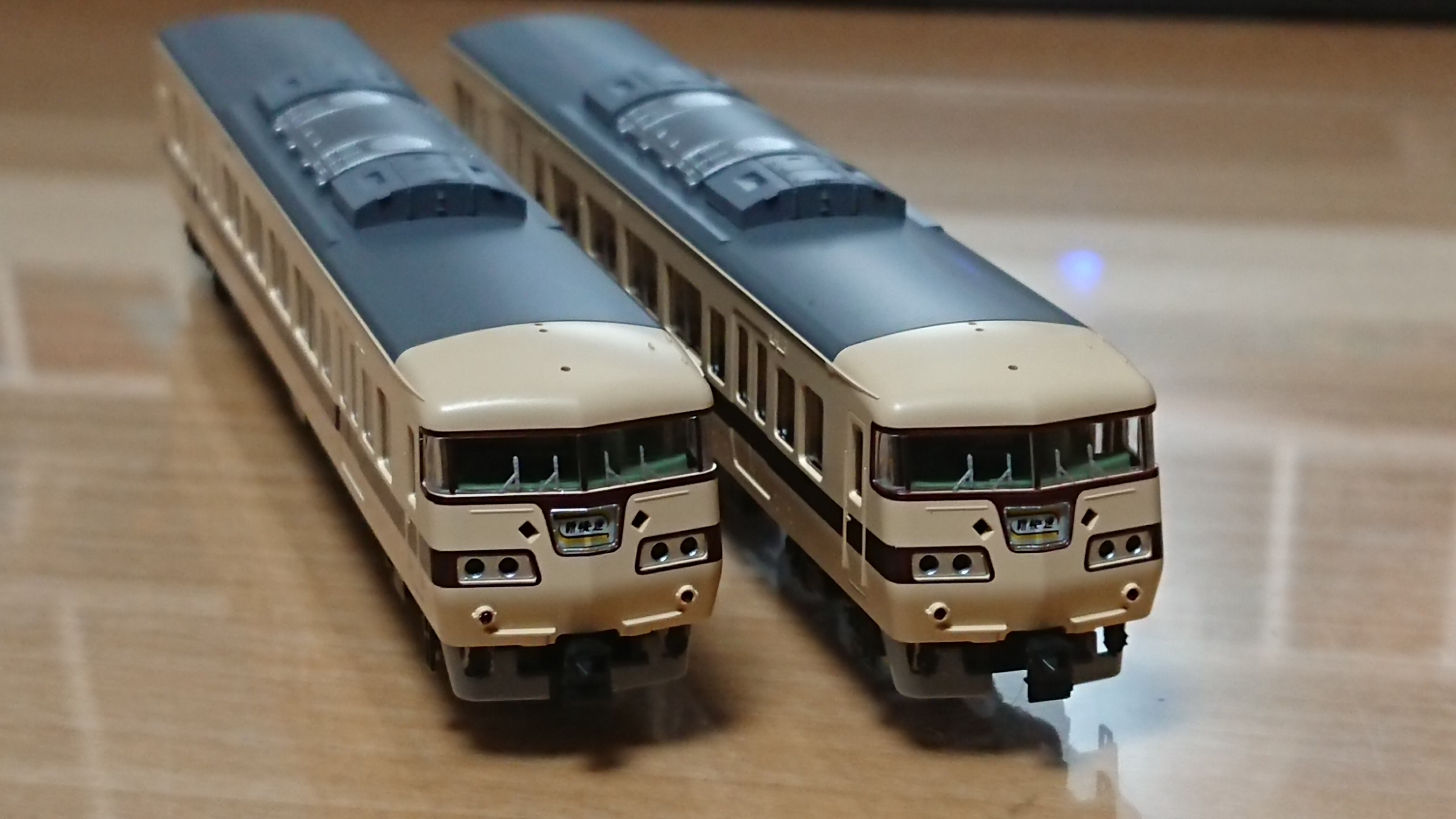 国鉄 117系100番台 近郊電車(新快速) - 『悠々草子』 ～鉄道趣味の足あと～