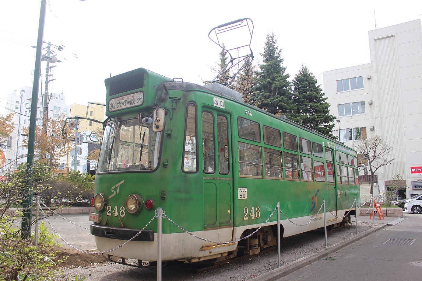 札幌市電240形248号車(札幌サンプラザ)a13