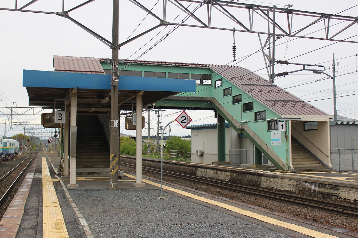 下田駅(青い森)a26