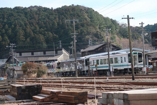 天竜二俣駅（第3村）ゆるキャン△2列車