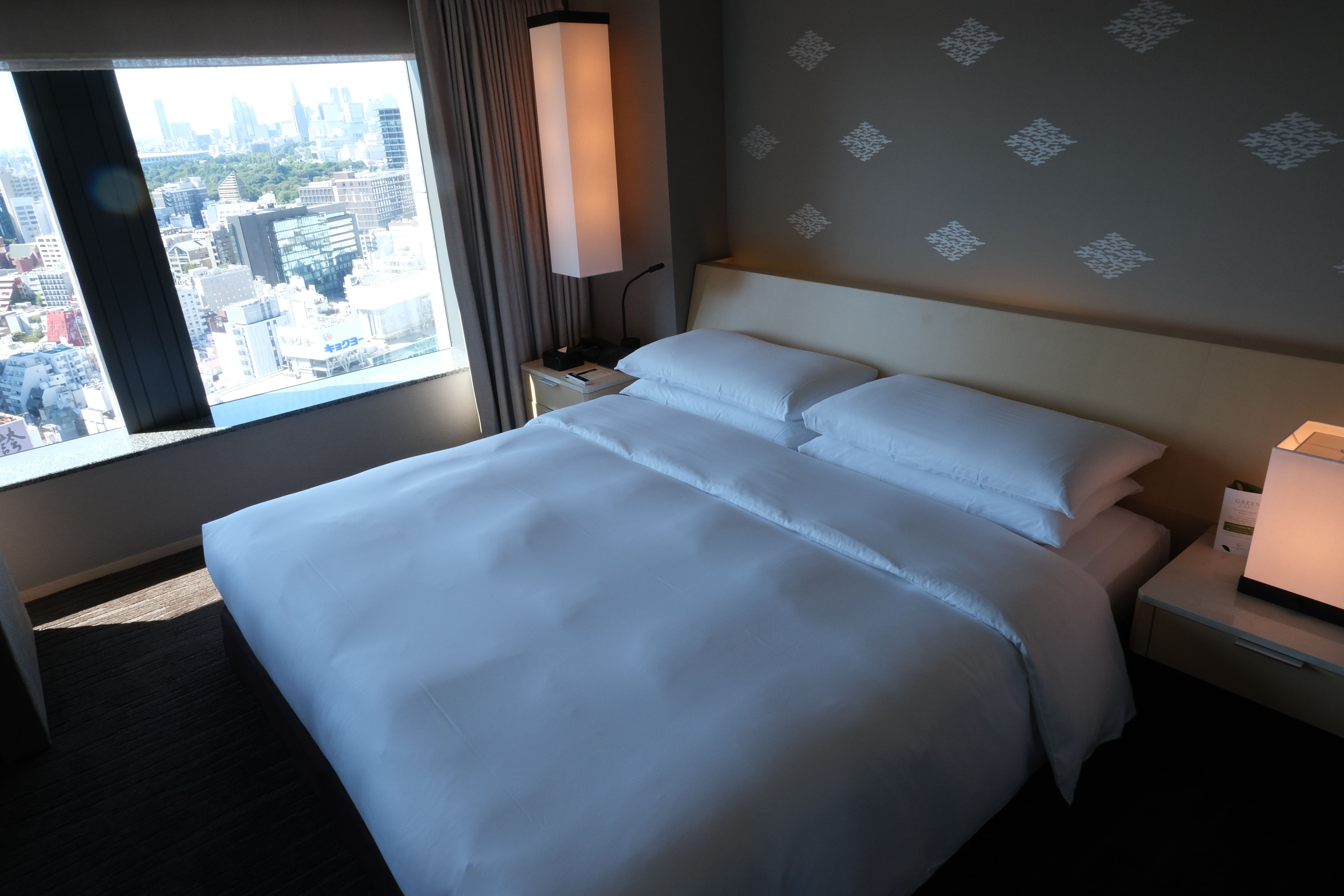 ザ・キャピトルホテル東急の部屋のベッド