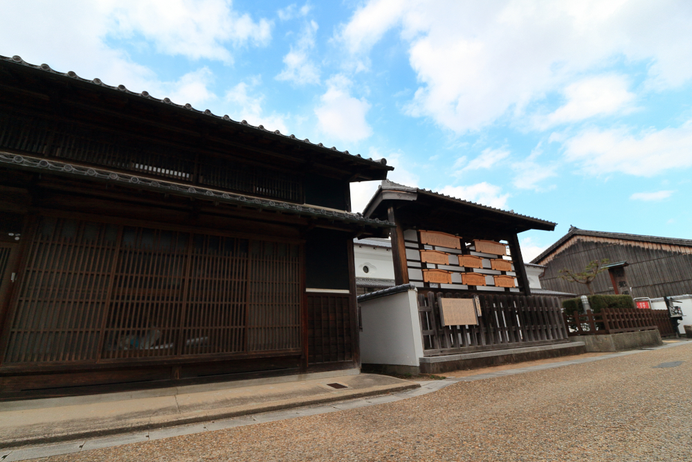 関宿の古い街並み　関郵便局の画像