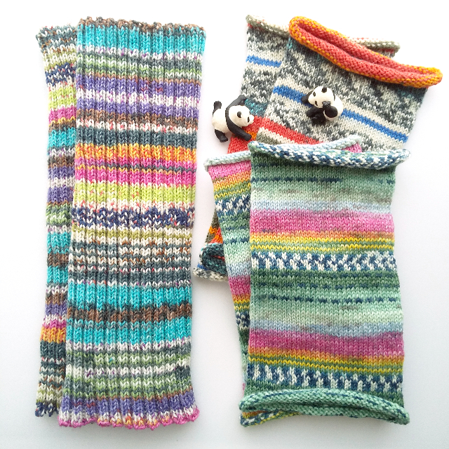 オパール毛糸のレッグウォーマー2種 - 羊毛フェルトと手紡ぎ糸⋆くま 
