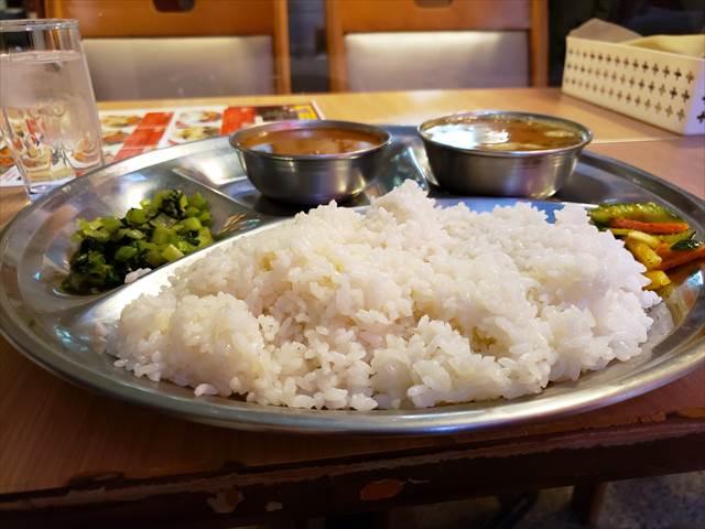 20210427_111903_R 塩をしっかり効かせるのはネパール料理の特徴