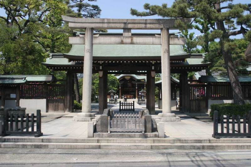 八幡塚砦／六郷神社１