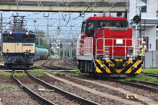 2022年6月11日撮影　南松本にて　西線貨物8084ﾚ　HD300とのツーショット