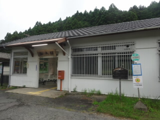 三重JR関西本線加太駅